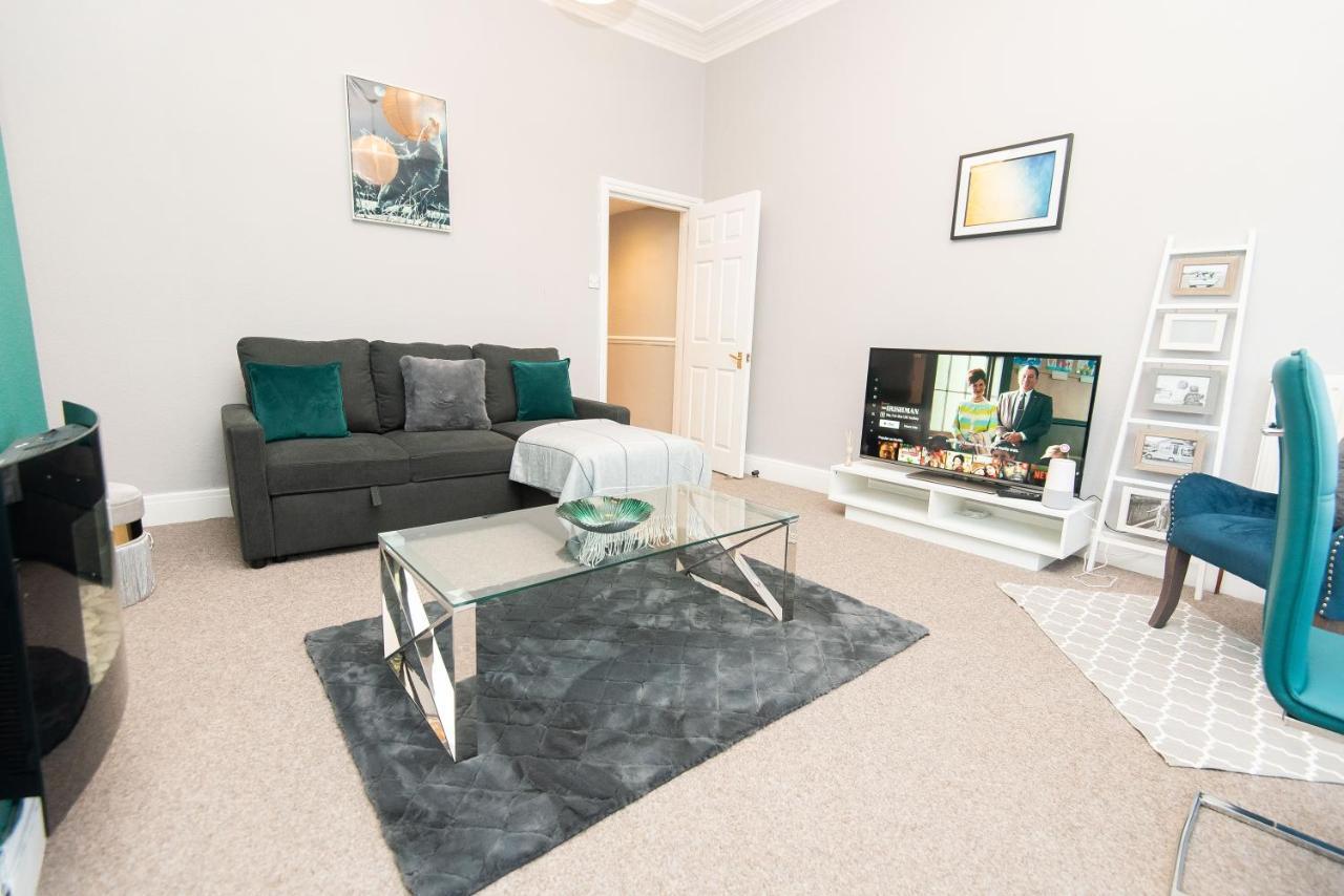 The Harrogate Abode Apartment Bagian luar foto