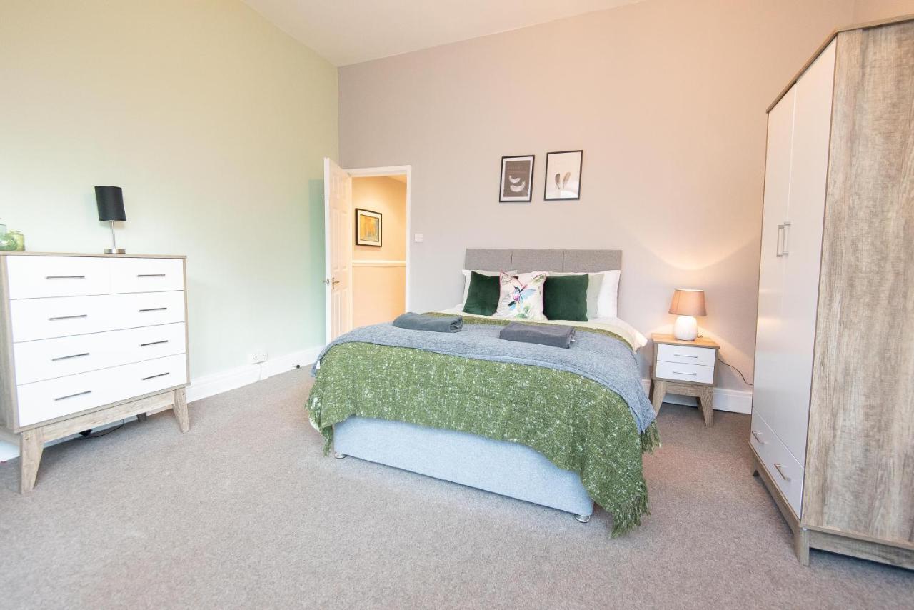 The Harrogate Abode Apartment Bagian luar foto